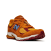 New Balance 2002R Low-Top Sneakers